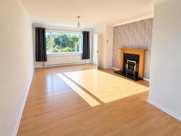 Snowdon Way, Brinsworth, Rotherham photo 4