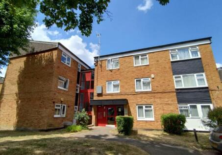 103 Buckingham Road, Edgware, Middlesex, HA8 6NN