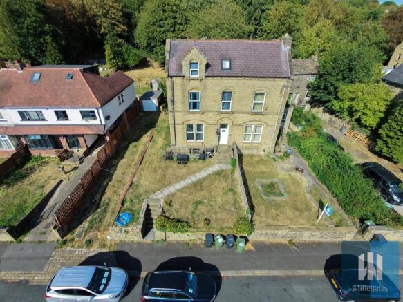 3 bed Semi-Detached for sale in huddersfield