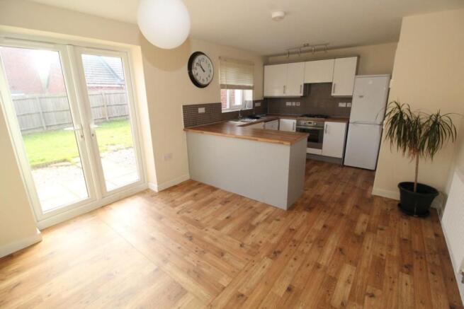Kitchen / Dining Room
