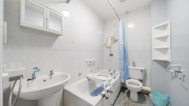 2 bed Bungalow for sale Image 7