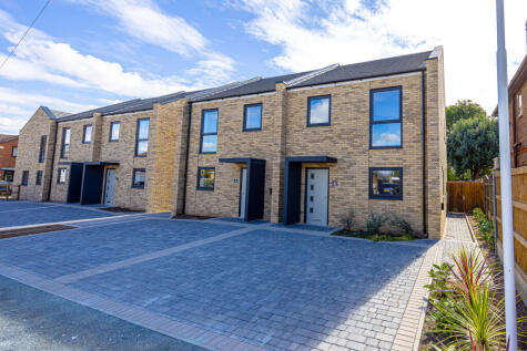 Grosvenor Road, Orsett, RM16