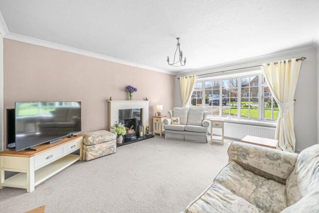 4 bed Detached for sale Image 6