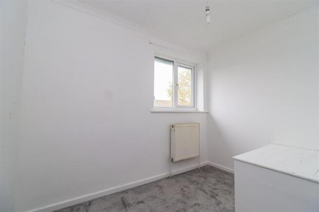 3 bed Terraced for sale Image 7