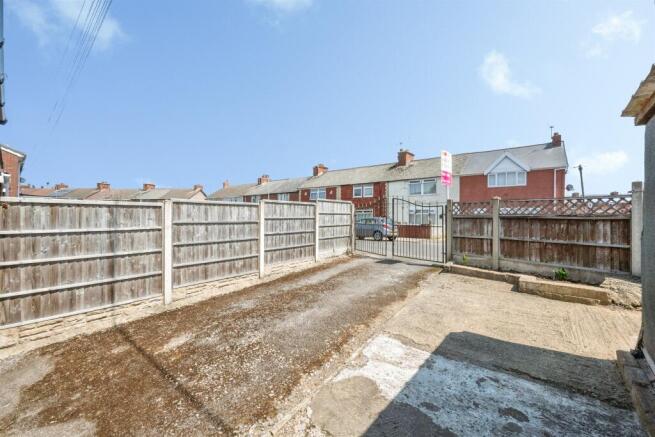 3 bed End of Terrace for sale Image 5