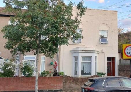 Ground Floor Flat, 28 Bignold Road, Forest Gate, London, E7 0EX