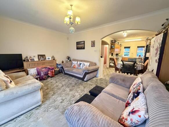The Talbots, Orwell Road, Felixstowe, Suffolk, IP11 7QD, UK photo 2