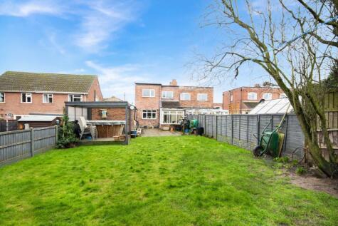 7 Endcliffe Avenue, Scunthorpe