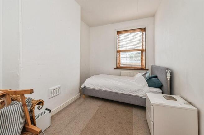 2 bed Terraced for sale Image 4