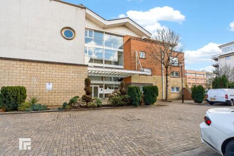 Lynton Court, Cardiff, CF10