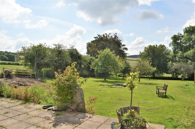 Rear Terrace and Garden.JPG