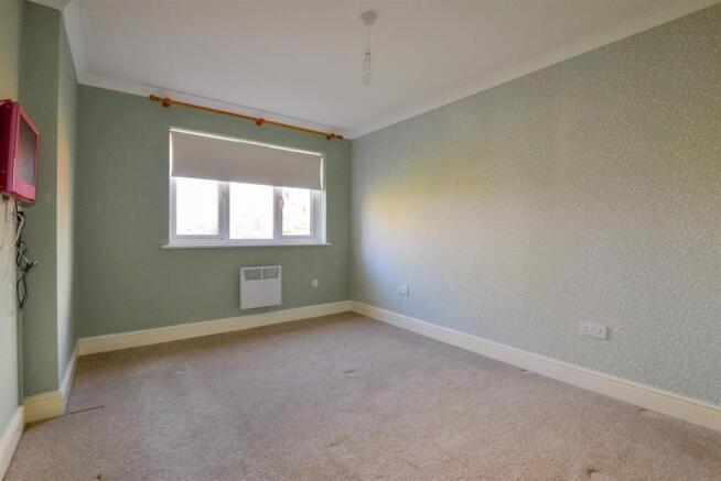 Bedroom2 1.jpg