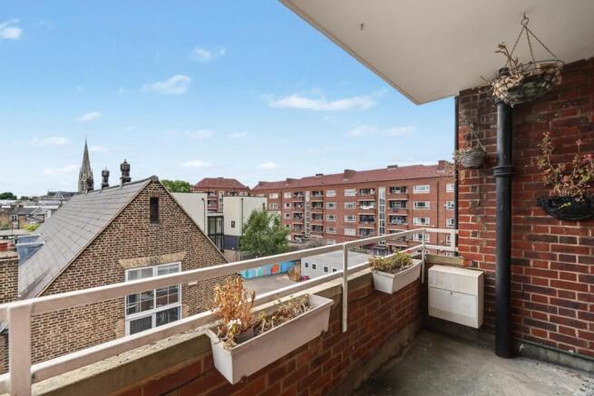 Lordship Terrace, Church Street, N16 photo 4