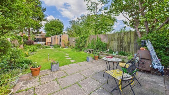 CAM04968G0-PR0042-STILL007