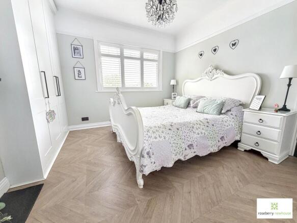 3 bed Semi-Detached for sale Image 10