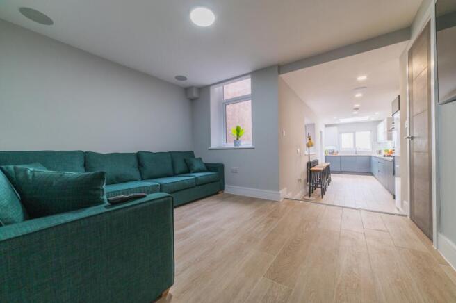 another student property from Award winning CPS HO