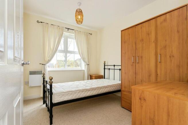 2 bed Apartment for sale Image 9