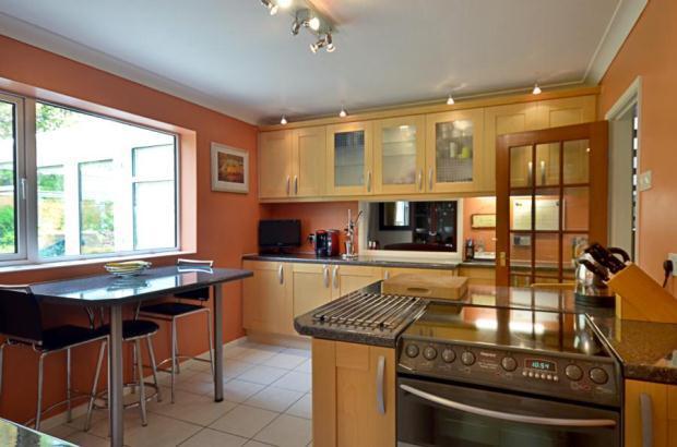 Kitchen/Breakfast