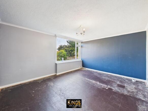 3 bed Terraced for sale Image 4