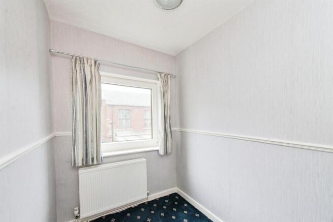 2 bed Terraced for sale Image 7