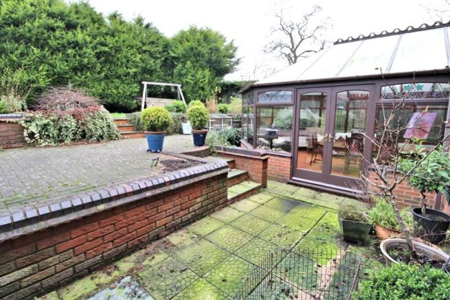GARDEN VIEW 1