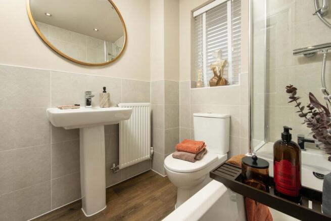 4 bed Detached for sale Image 8