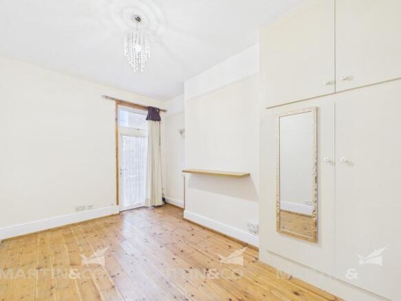 CAM02406G0-PR0588...