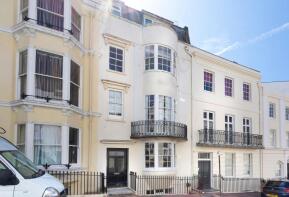 Flat 4, 36, Devonshire Place, Brighton BN2 1QB