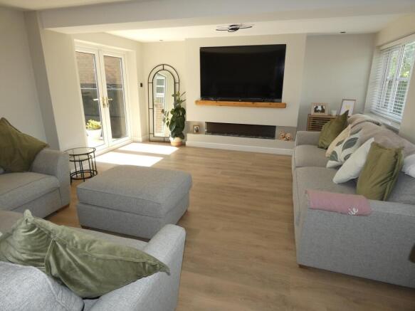 Main Lounge