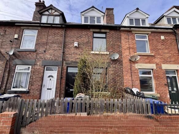 2 bed Terraced to rent Image 12