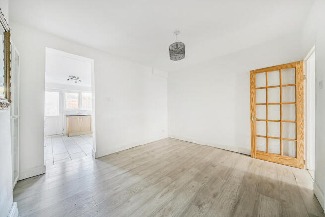 49 Dean Street, Swindon, Wiltshire SN1 5EW photo 4