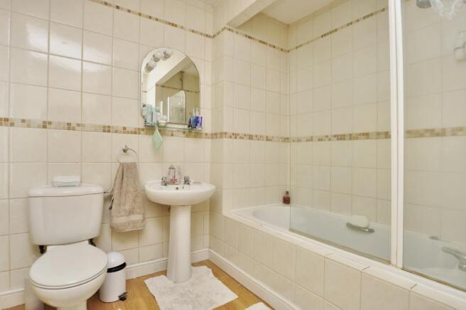 Photo 10