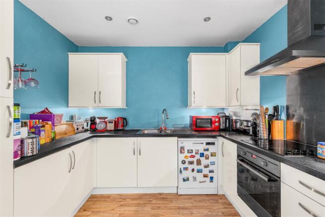 Kitchen/Lounge