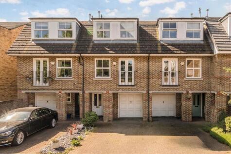 North Place, Teddington