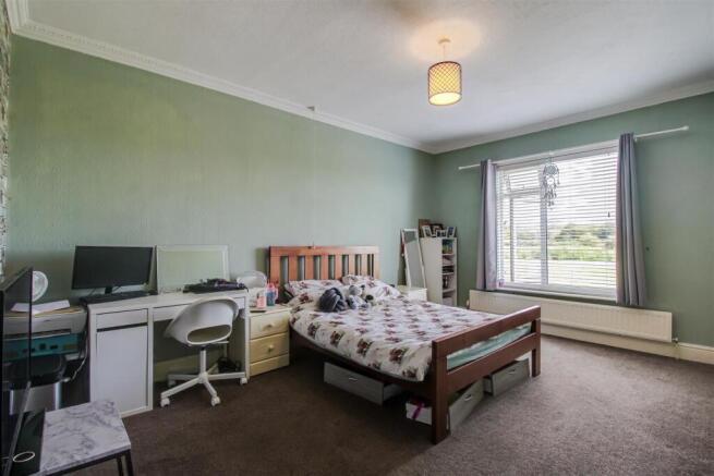 3 bed End of Terrace for sale Image 8