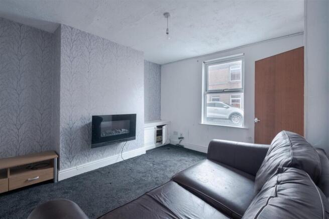 7 Surrey Street (3 of 10).jpg