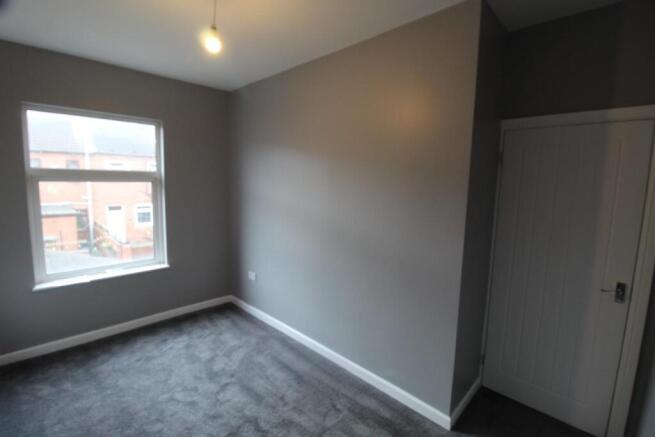 2 bed Terraced for sale Image 6