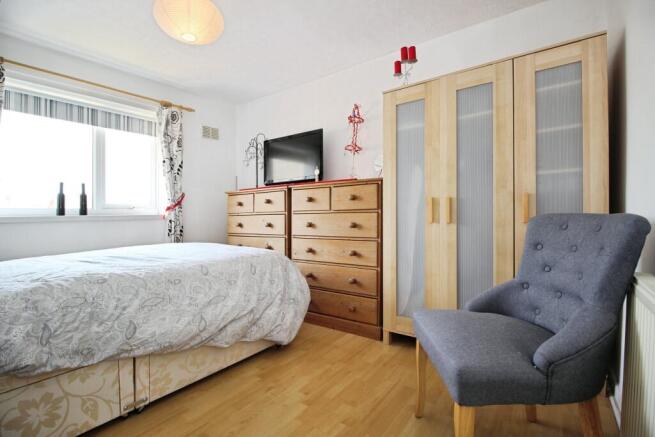 2 bed Semi-Detached for sale Image 10