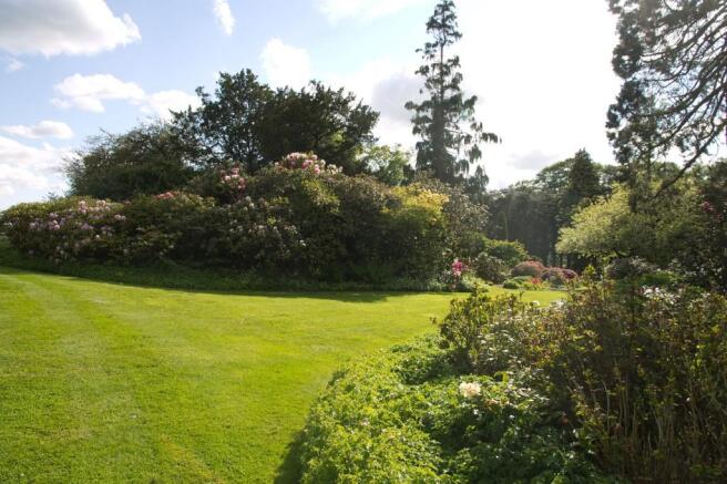 Gardens and groun...