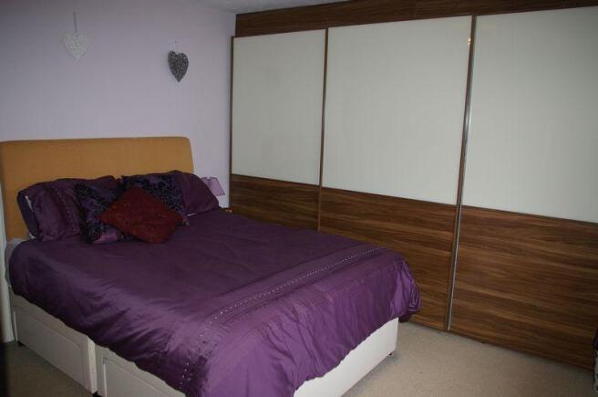 bed 1
