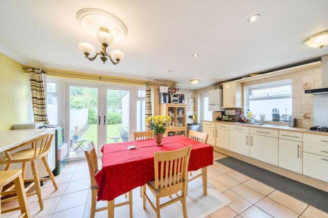 Kitchen/dining area