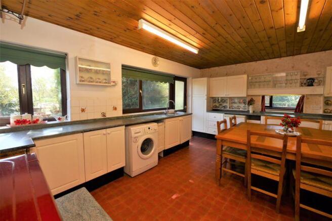 KITCHEN/DINER