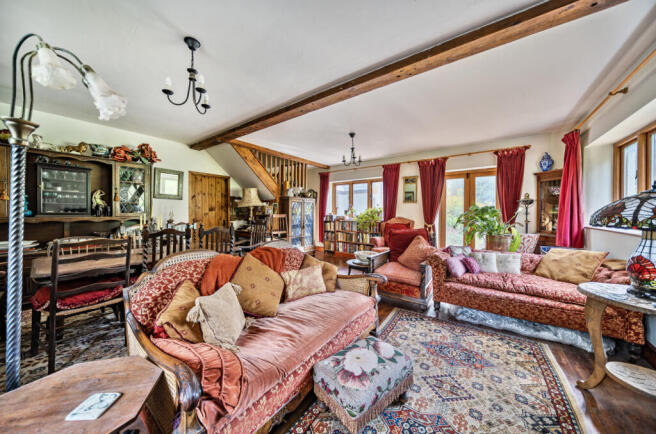 33-681cd940c9be3-...