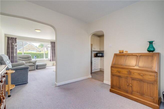 3 bed Bungalow for sale Image 10