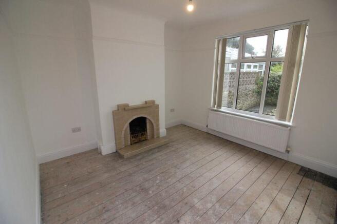 Rear living room/dining room
