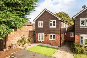 42, Snowdrop Way, Bisley, Woking GU24 9BL