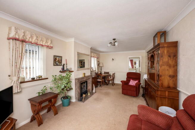 Church Mead, Hassocks, BN6 8BN photo 4