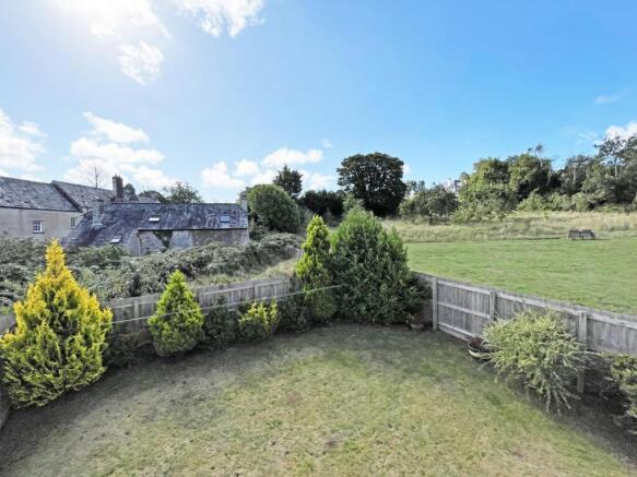 Sackville Close 19 - Outlook Front.jpg