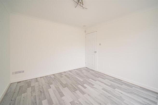 86 Hawick Drive Dundee-5.JPG