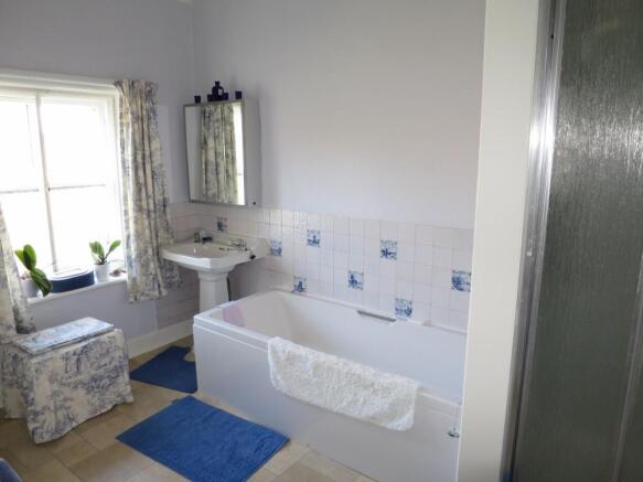 Photo 7